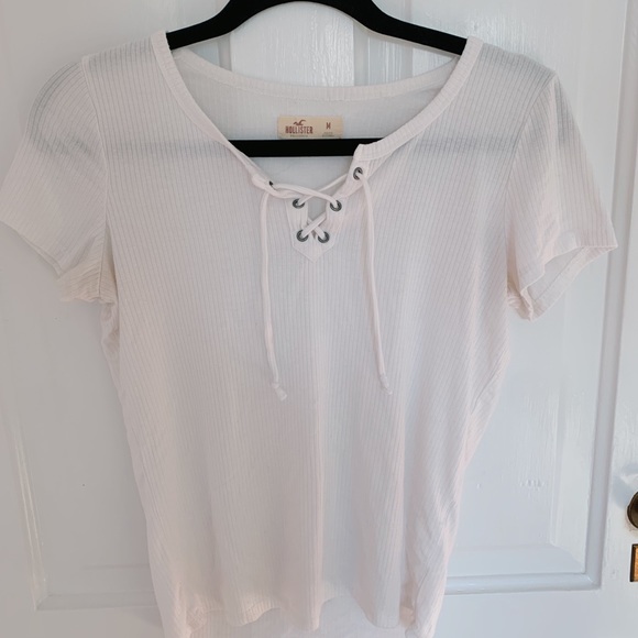Hollister white lace-up shirt - Picture 3 of 4